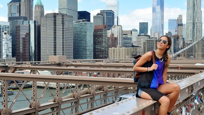 Girl on Brooklyn Bridge