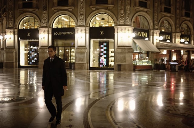 Window Shopping in Milan