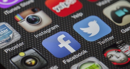 Social Media Public Relations